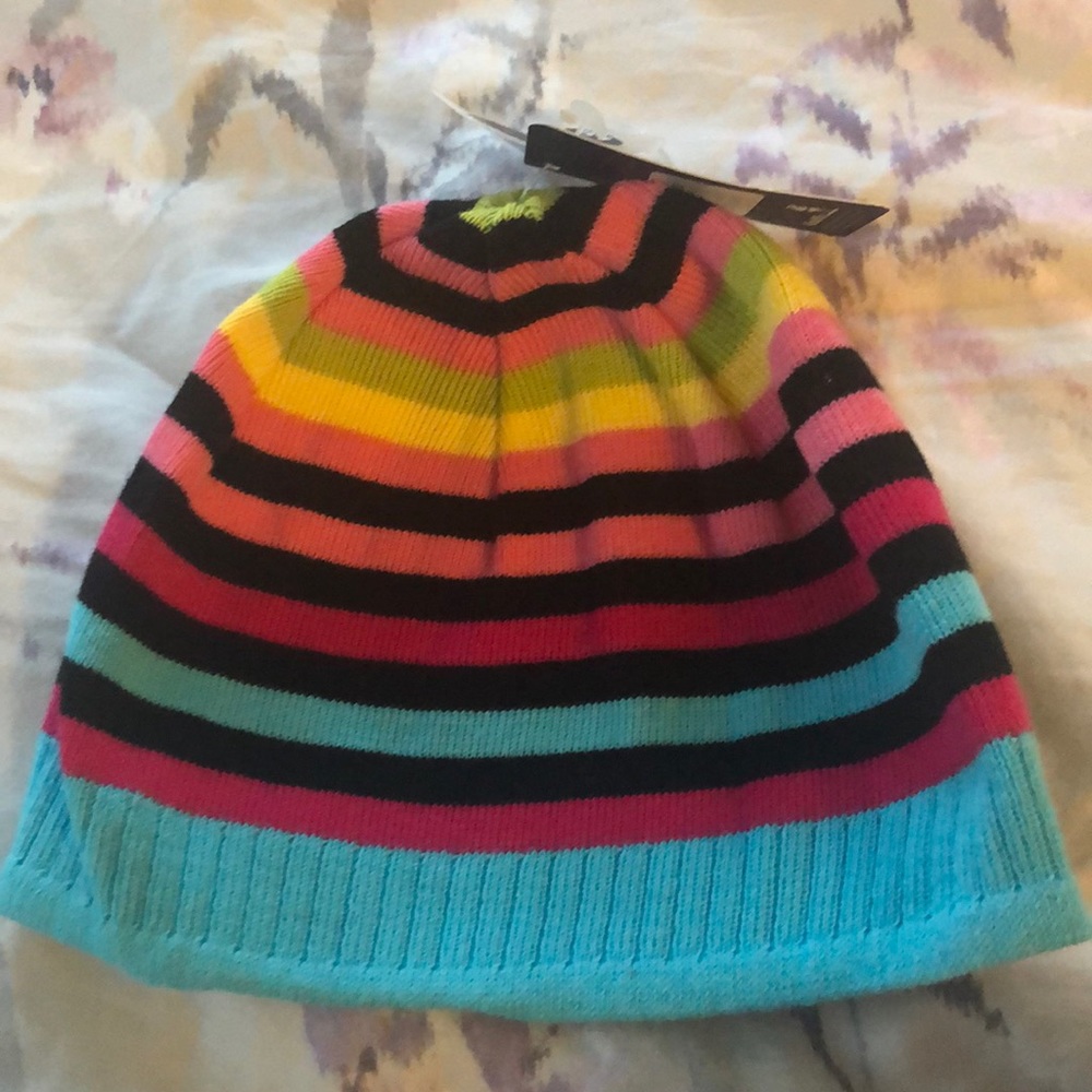 Maximo girls hat! 51